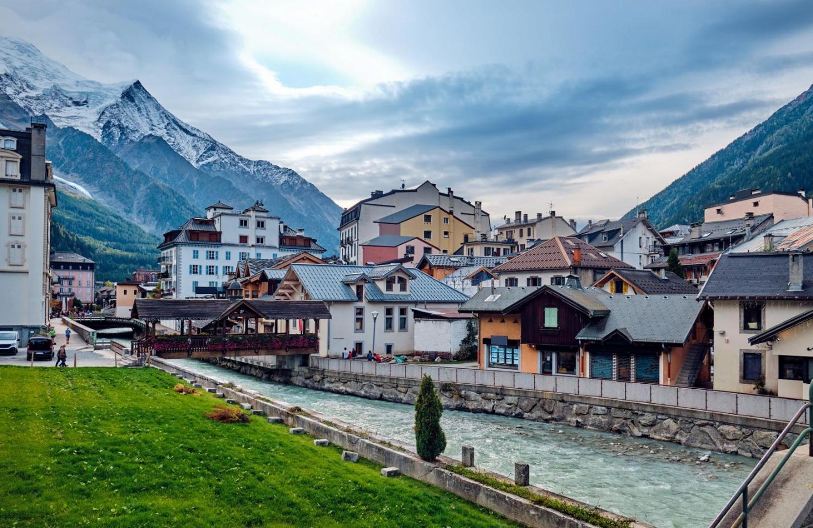 Apartment Midi Loft - A Central Chamonix Mountain Haven 외부 사진